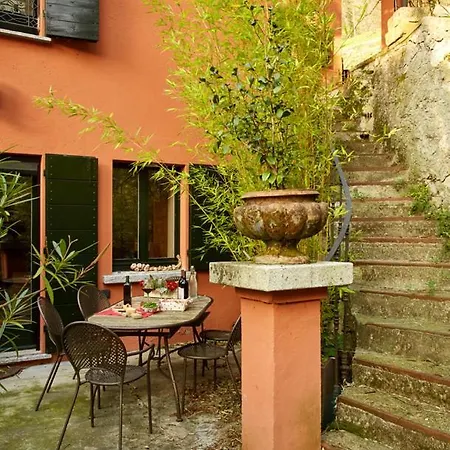 Il Mulino فندق مبيت وإفطار Canzo